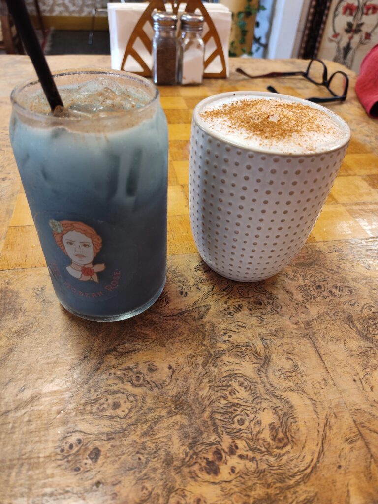 Mermaid Latte - one hot, one cold